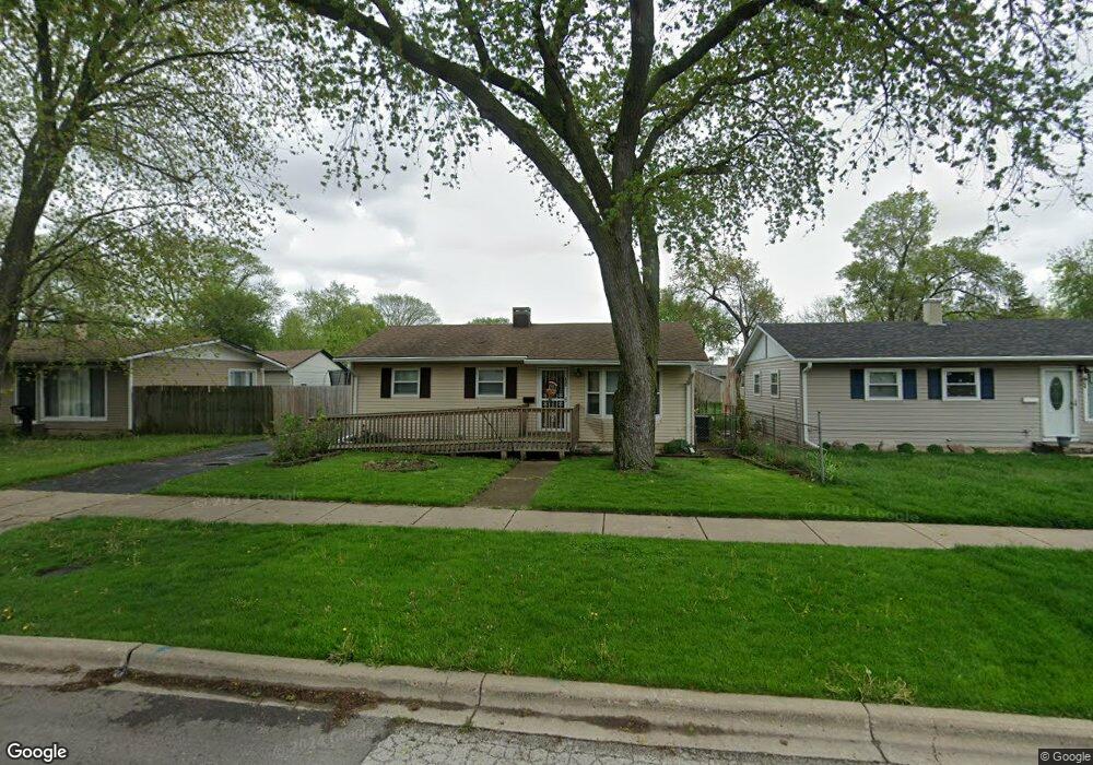 895 Foran Ln, Aurora, IL 60506 - photo 1