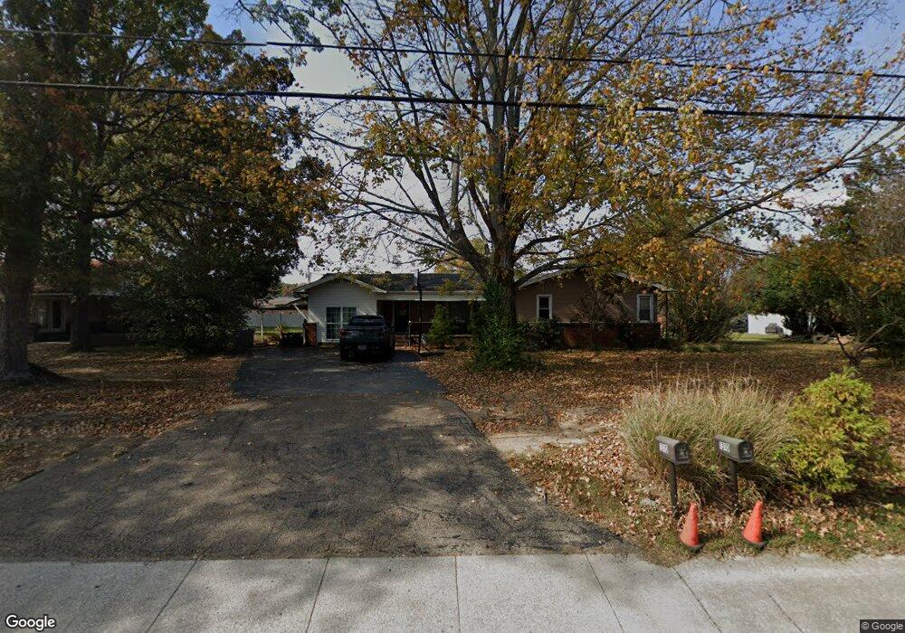 1310 Mcarthur St, Manchester, TN 37355 - photo 1