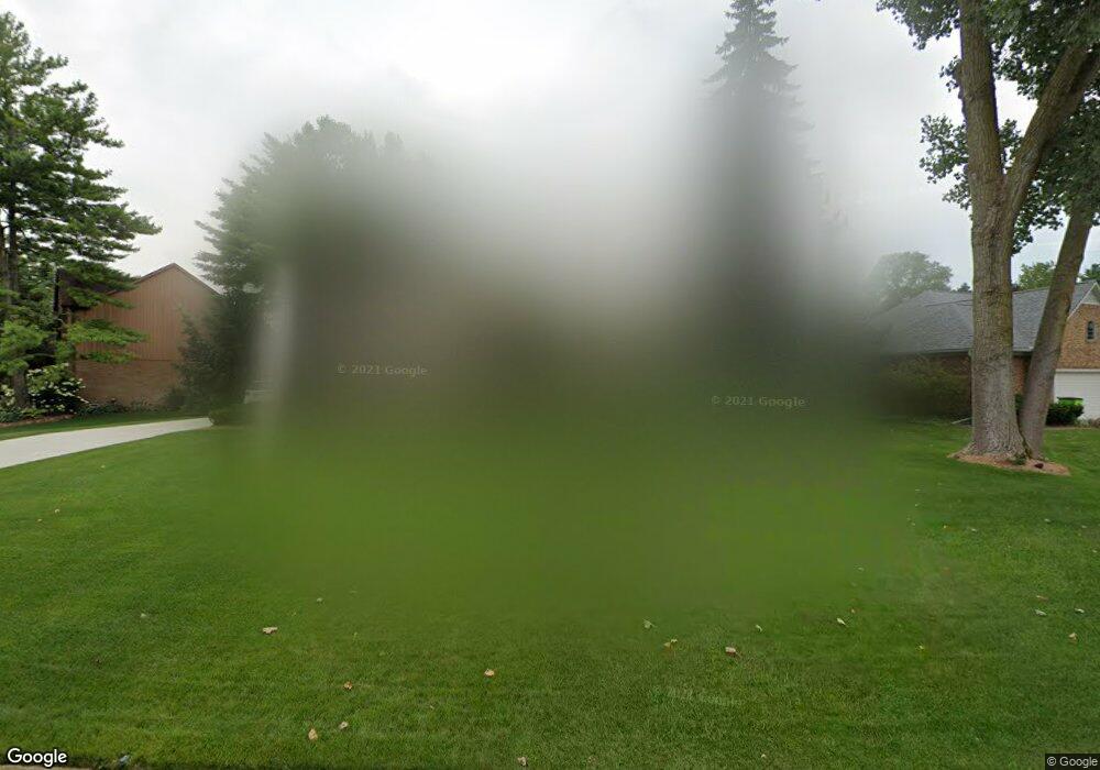 2664 John Warren Dr, West Bloomfield, MI 48324 - photo 1