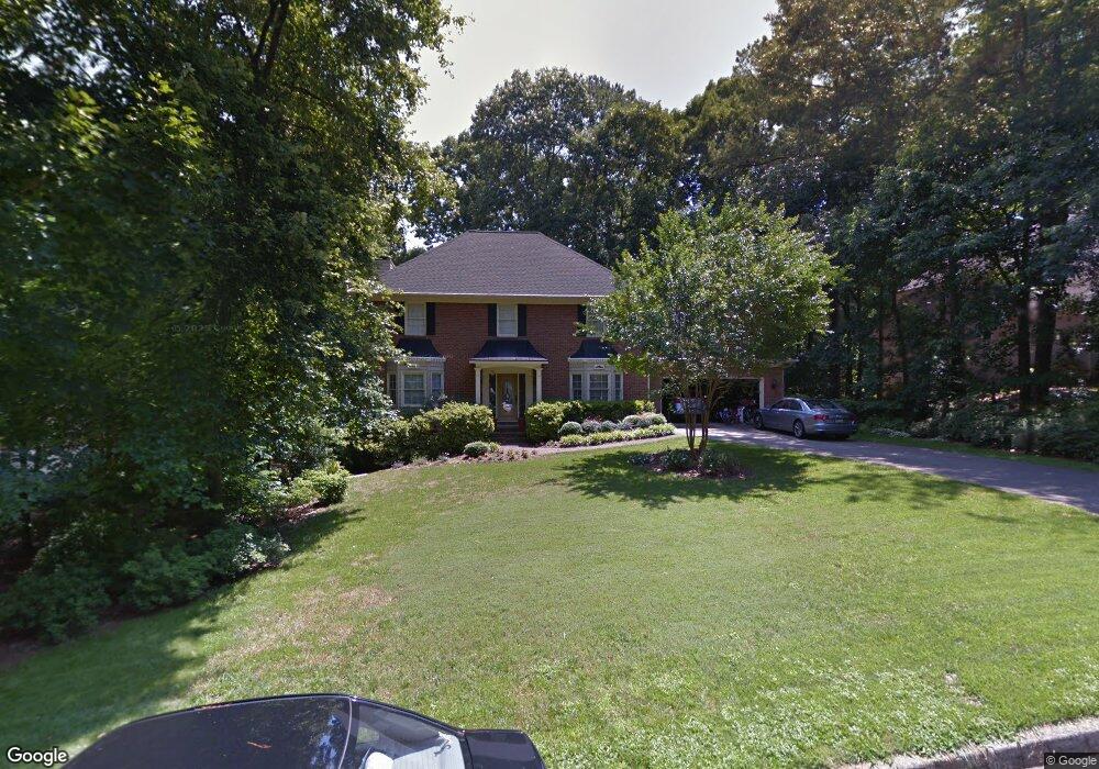 2730 Woods Ridge Dr, Alpharetta, GA 30022 - photo 1