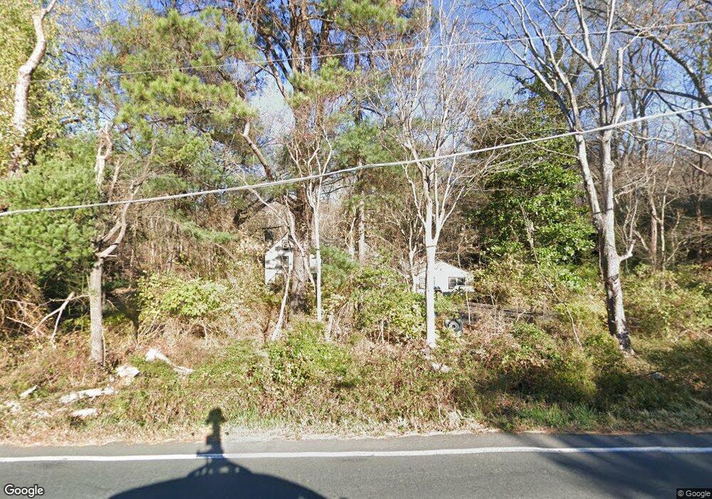 8538 Georgetown Pike, McLean, VA 22102 - photo 1