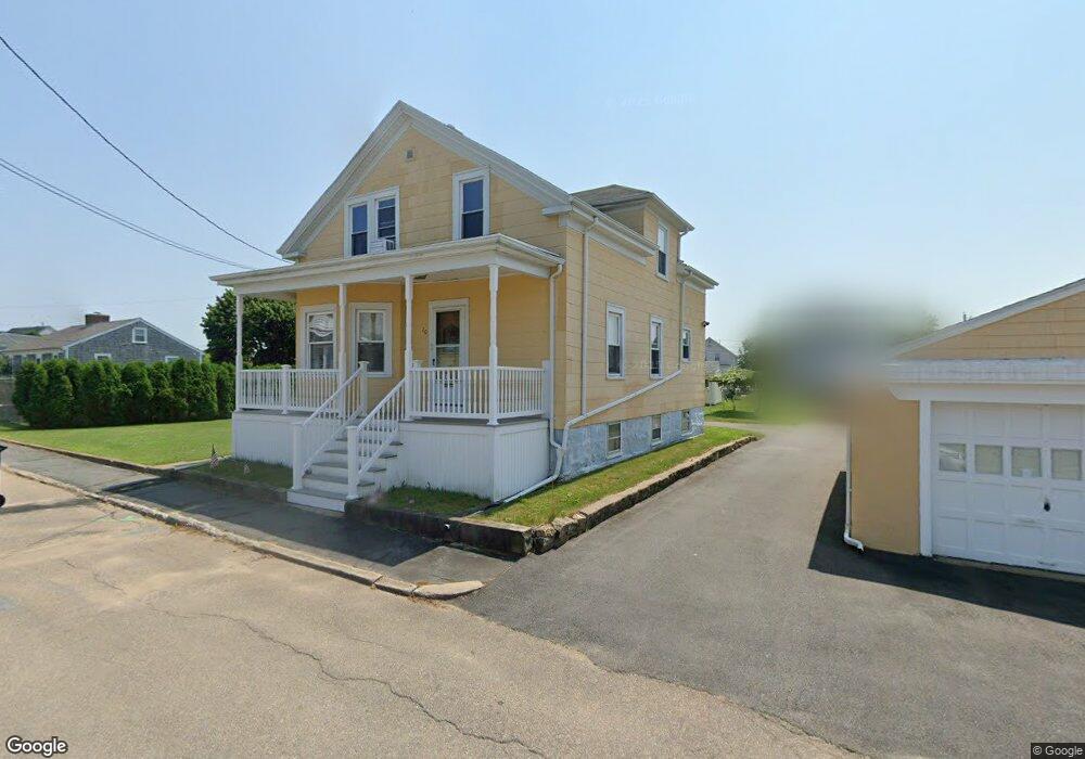 20 Perry St, South Dartmouth, MA 02748 - photo 1