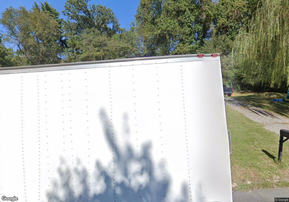 9822 Meadowview Dr, Newburg, MD 20664 - photo 1