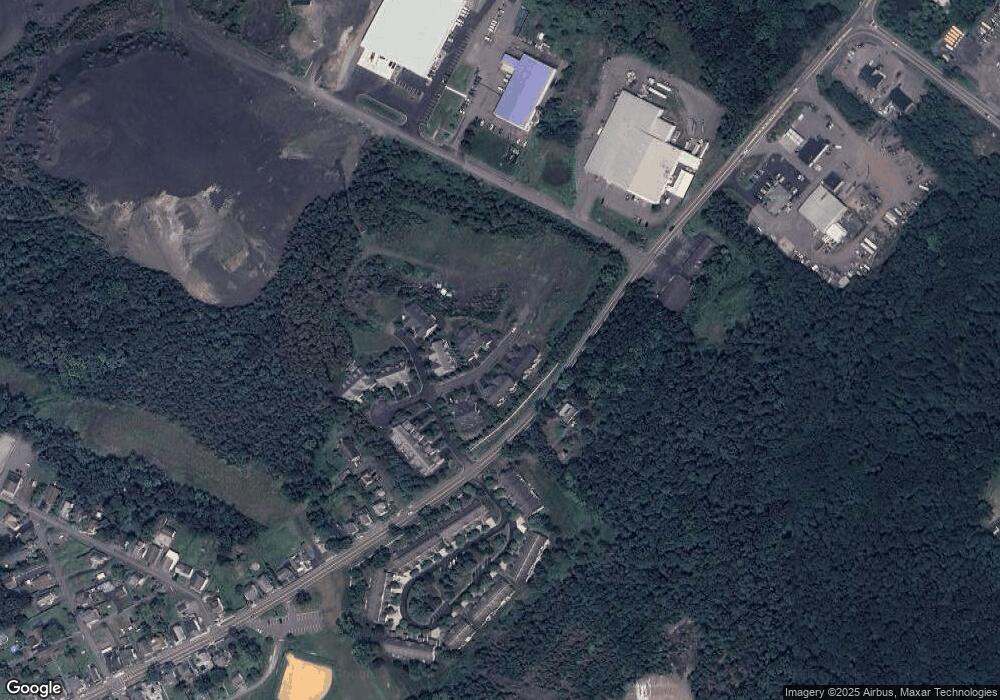 25 Berkeley St, Jenkins Township, PA 18640 - photo 1