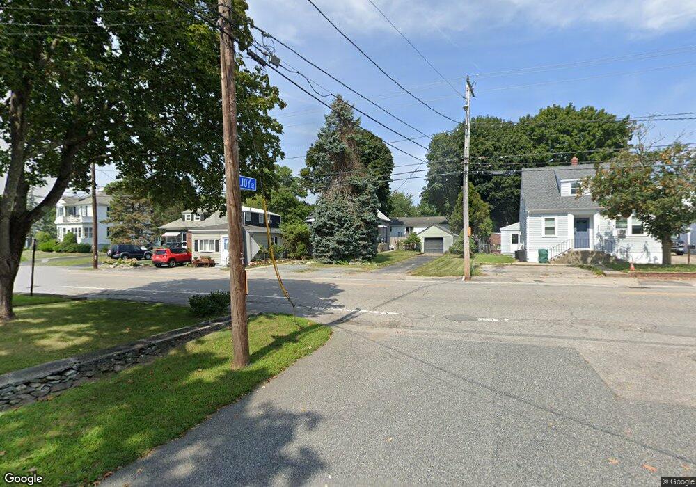 387 Maple Ave, Barrington, RI 02806 - photo 1