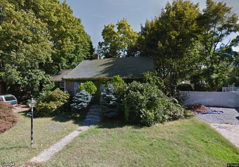 6 Veterans Ln, Stoneham, MA 02180 - photo 1