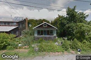 4 Swinburne St, Jamestown, RI 02835