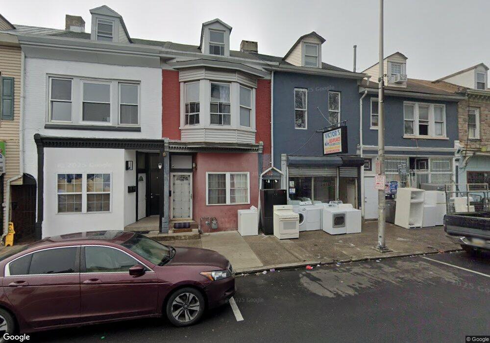 230 N 9th St, Reading, PA 19601 - photo 1