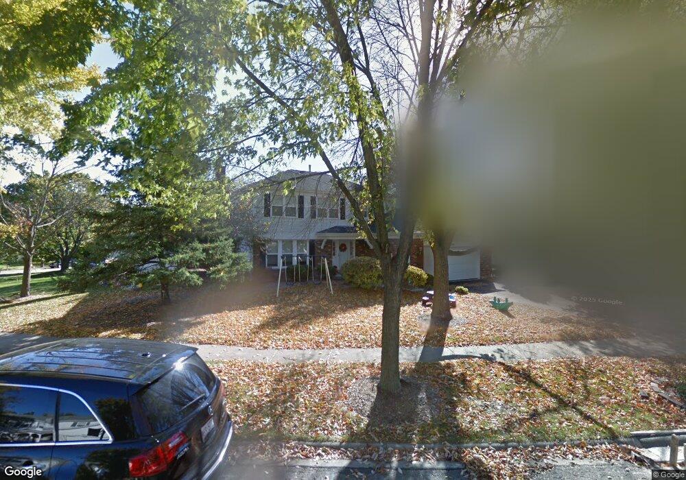 2256 Pontiac Cir, Naperville, IL 60565 - photo 1