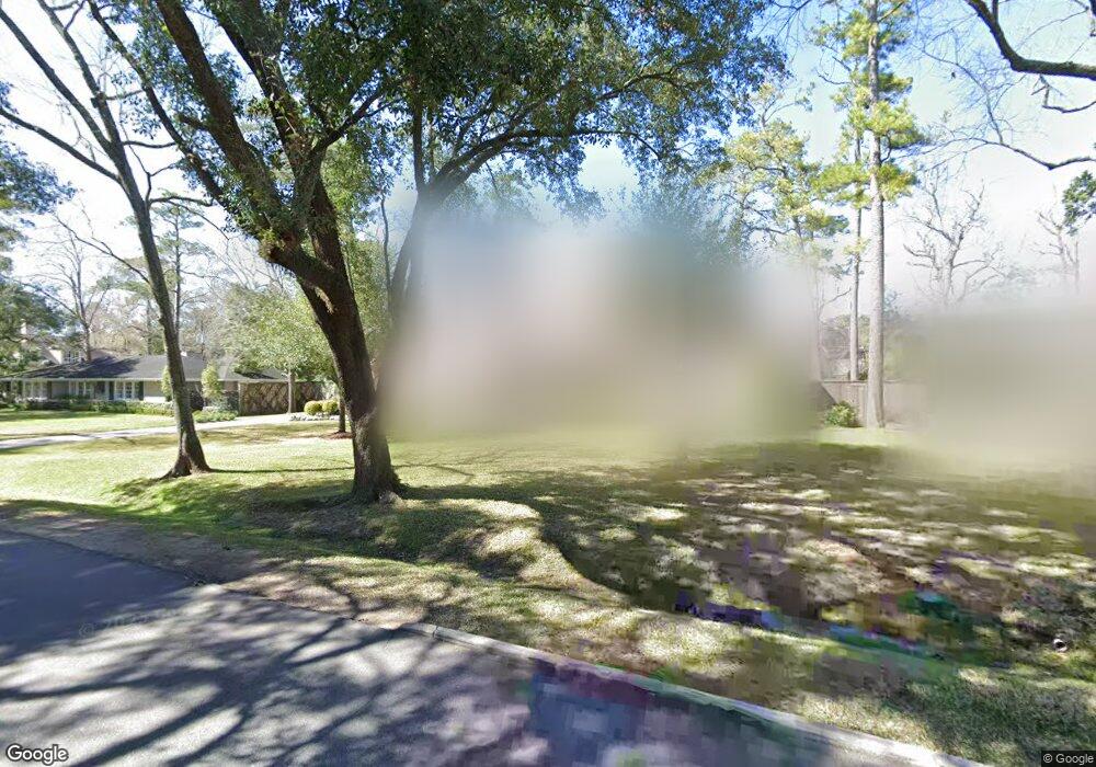 11718 Forest Glen St, Houston, TX 77024 - photo 1