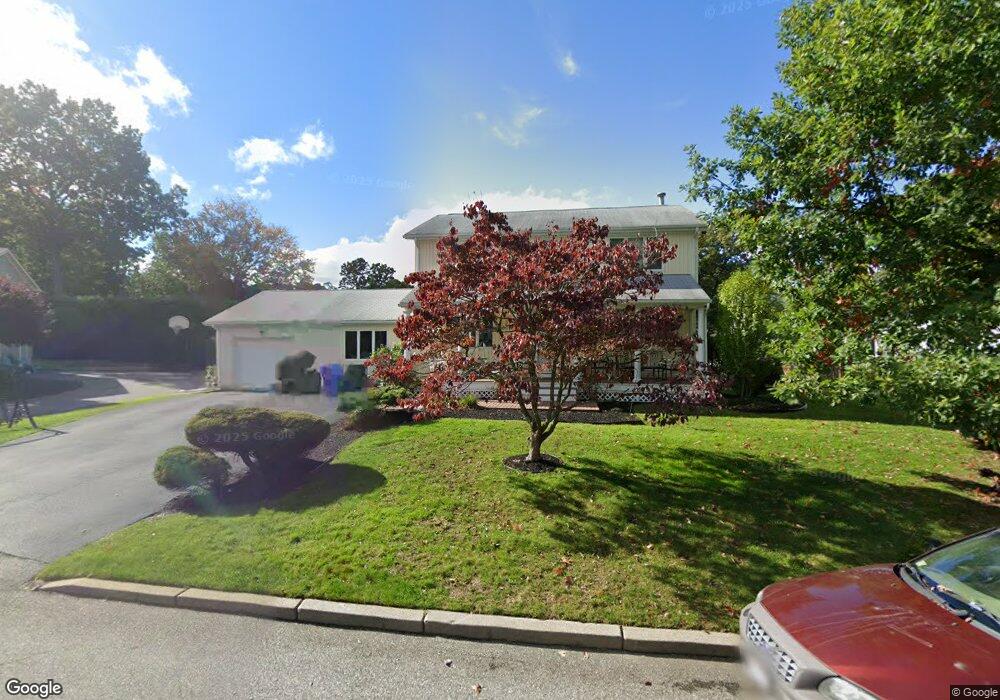 15 Lily Dr, Cranston, RI 02920 - photo 1