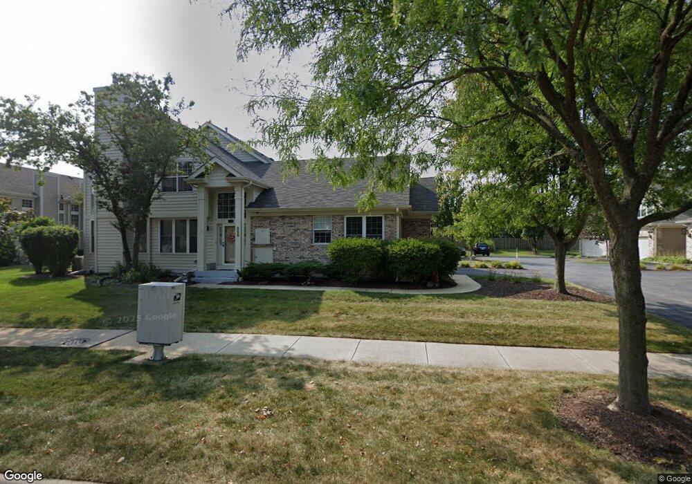 870 Havenshire Rd, Naperville, IL 60565 - photo 1