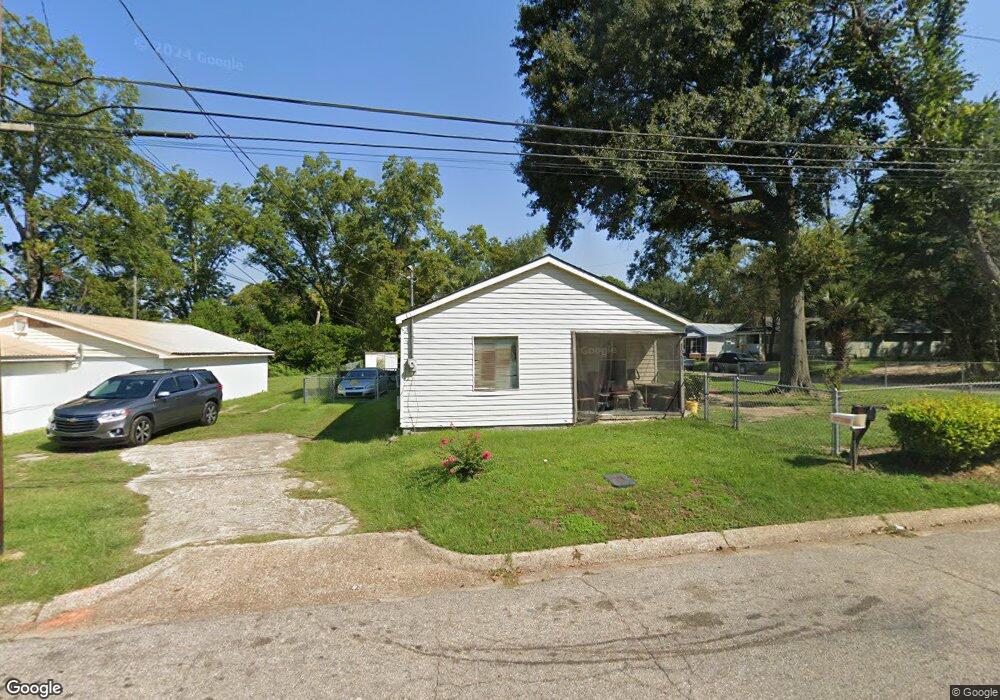 1311 E Newton St, Dothan, AL 36303 - photo 1