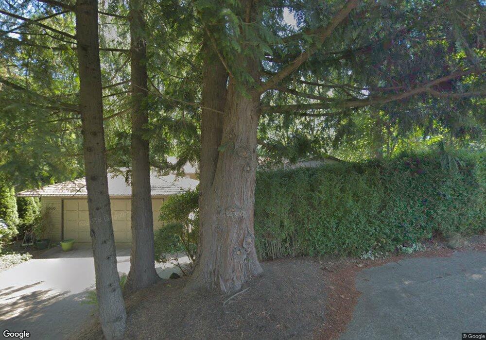 9000 SE 45th St, Mercer Island, WA 98040 - photo 1