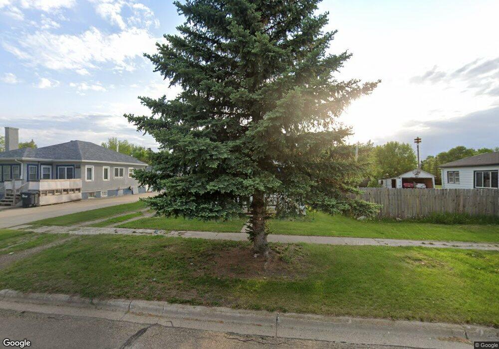 312 Eggert St, Turtle Lake, ND 58575 - photo 1