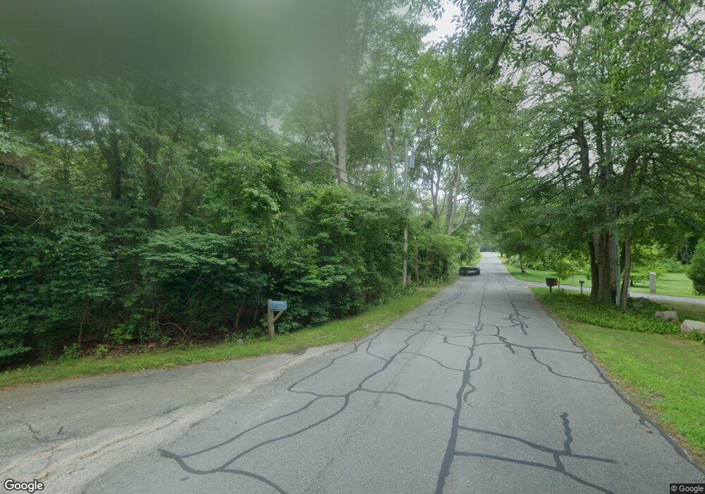 23 Shore Acres Rd, South Dartmouth, MA 02748 - photo 1