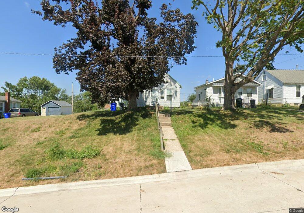 1206 21st Ave SW, Cedar Rapids, IA 52404 - photo 1