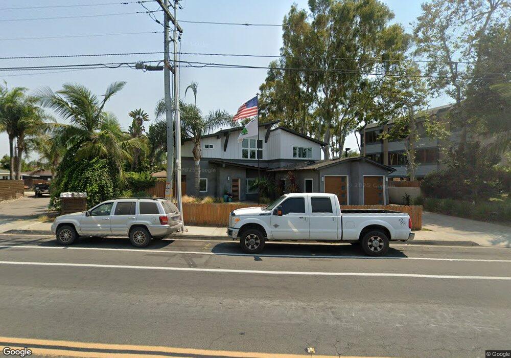 1047 Chestnut Ave, Carlsbad, CA 92008 - photo 1