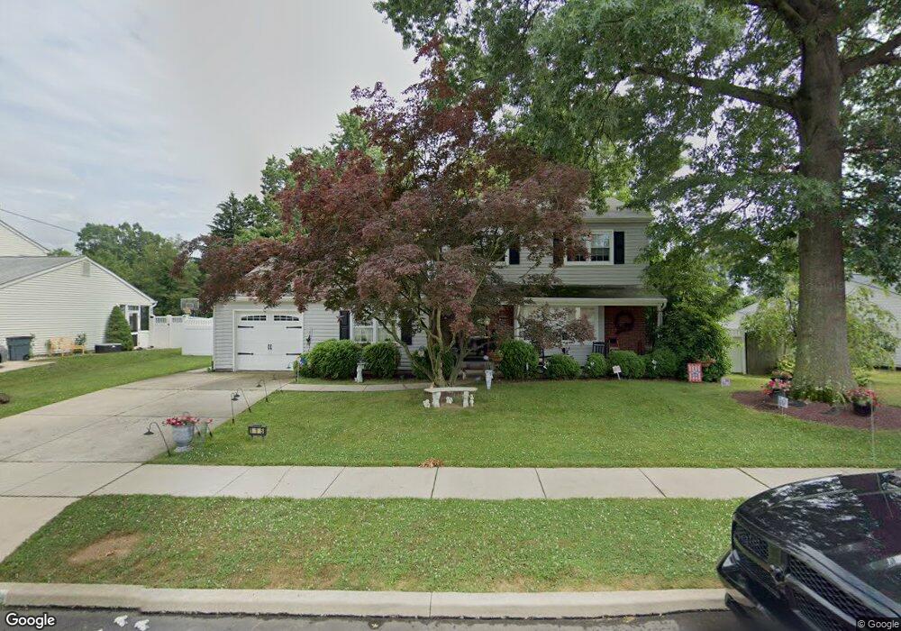 115 Lions Dr, Morrisville, PA 19067 - photo 1