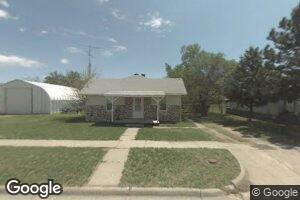 212 Smokyhill Ave, Oakley, KS 67748
