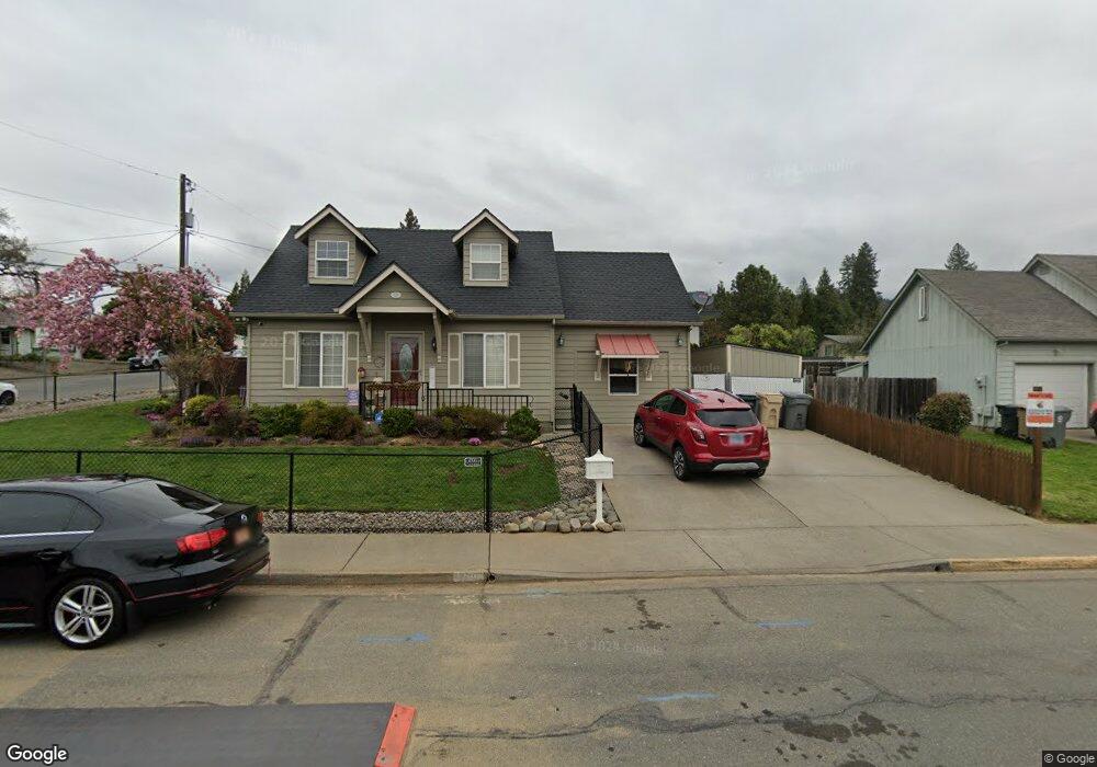 700 NE Madrone St, Grants Pass, OR 97526 - photo 1