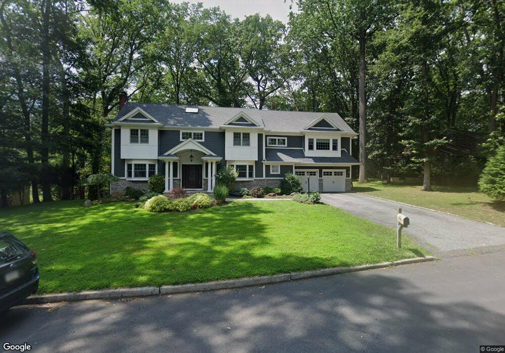 19 Dorotockeys Ln, Old Tappan, NJ 07675 - photo 1