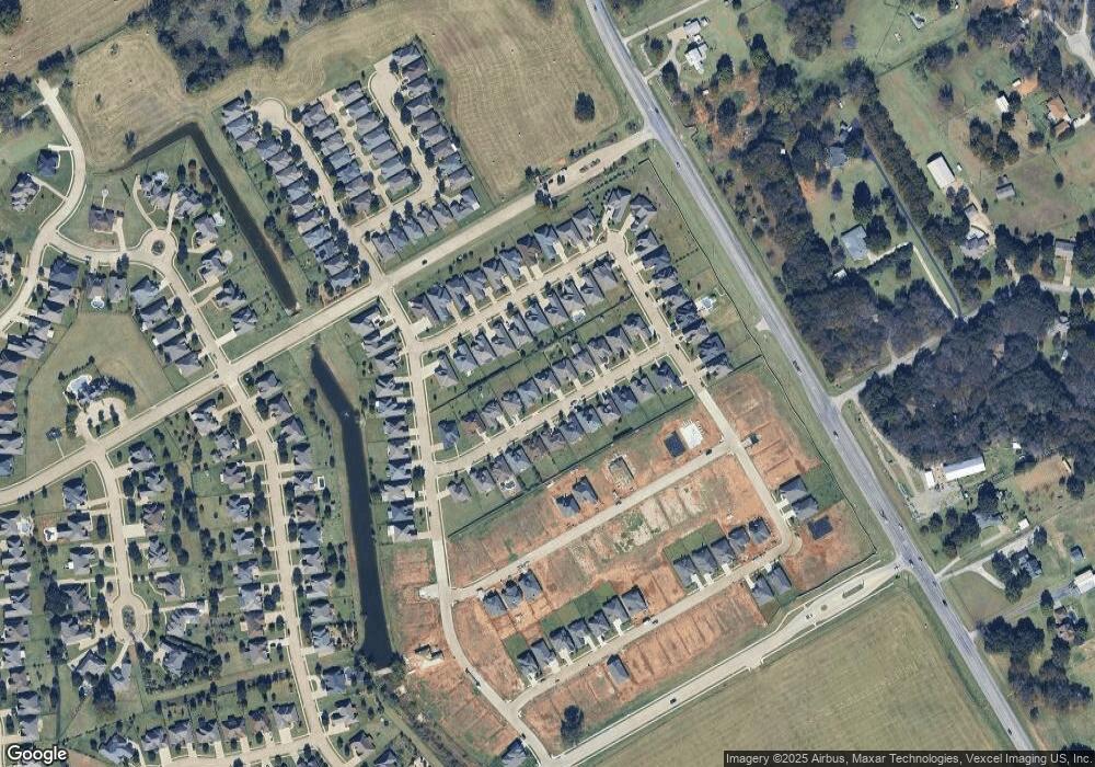 311 Oar Wood Dr, Granbury, TX 76049 - photo 1