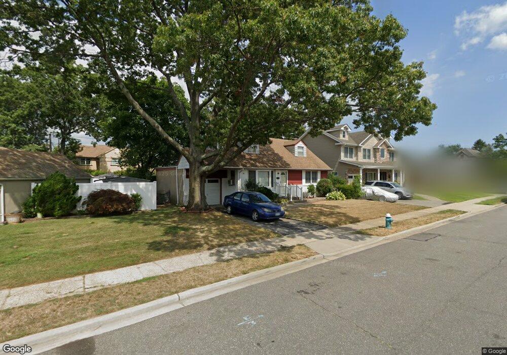 1118 Ferngate Dr, Franklin Square, NY 11010 - photo 1