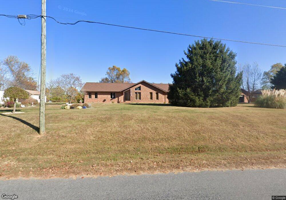 2905 N Independence Dr, Montross, VA 22520 - photo 1