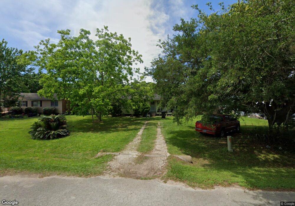 615 Yerby St, Brazoria, TX 77422 - photo 1