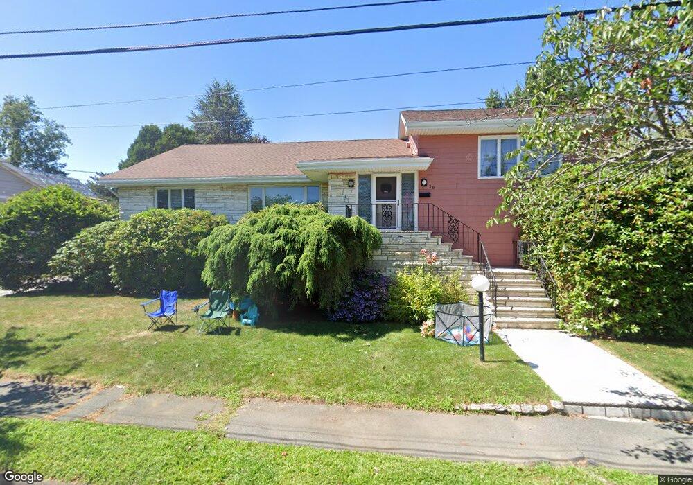 26 Colgate Rd, Marblehead, MA 01945 - photo 1