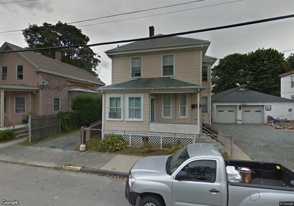 53 Gould St unit 1, Newport, RI 02840 - photo 1