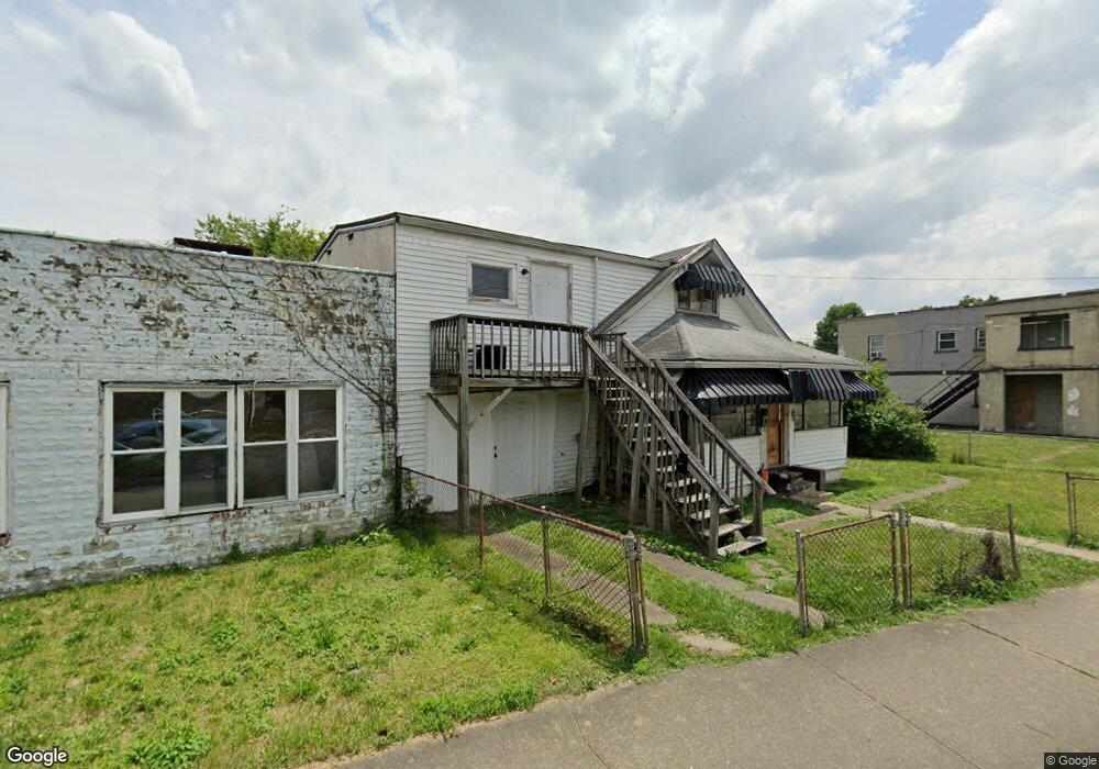 336 16th St, Dunbar, WV 25064 - photo 1