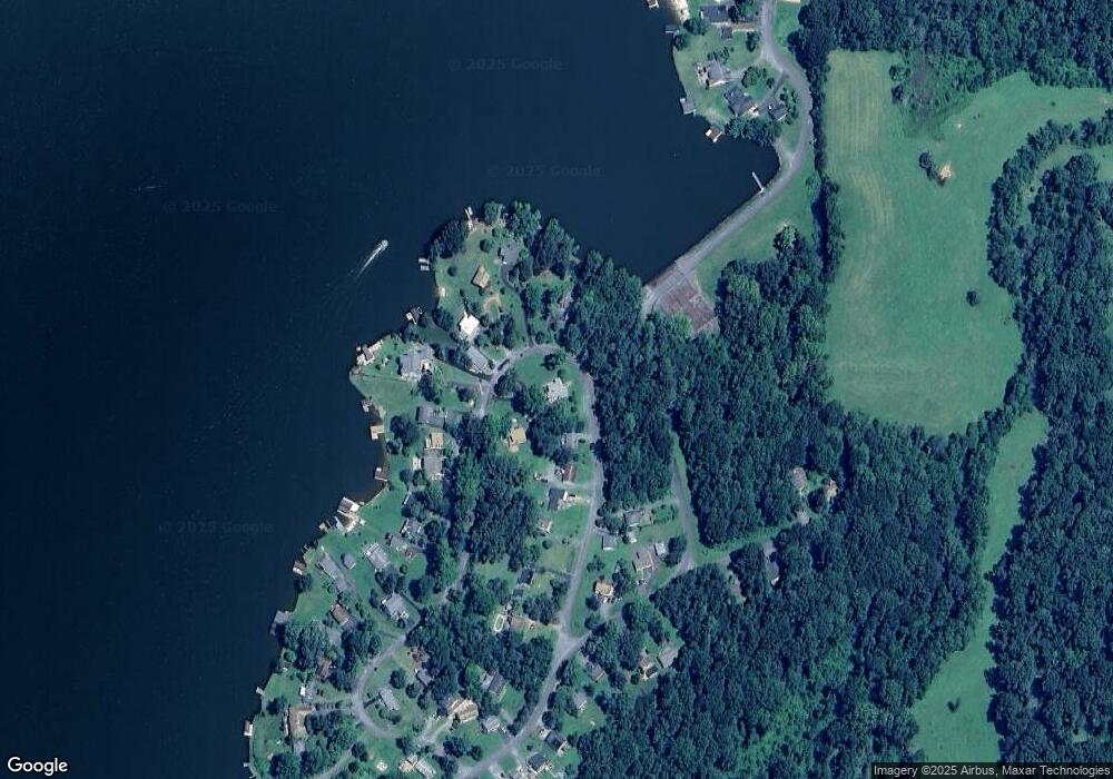 276 Lakeview Cir, Louisa, VA 23093 - photo 1