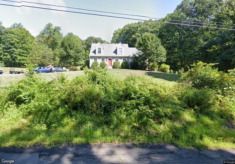 670 County Rd, Guilford, CT 06437 - photo 1