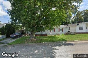 24 S Walnut St, Winchester, IL 62694