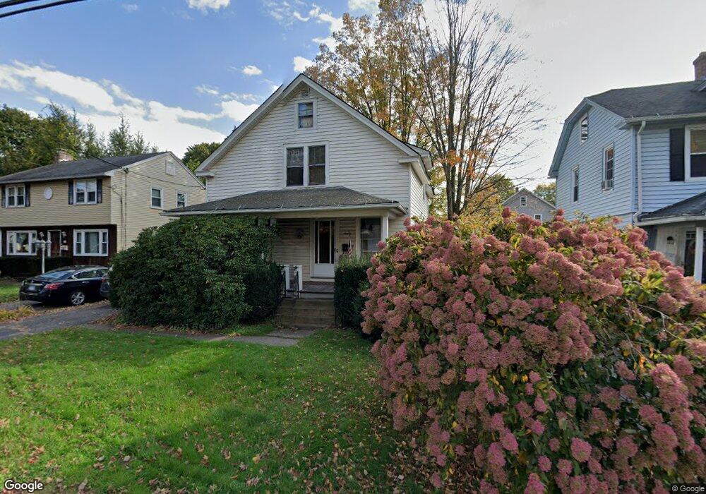 16 Lydall St, Manchester, CT 06042 - photo 1