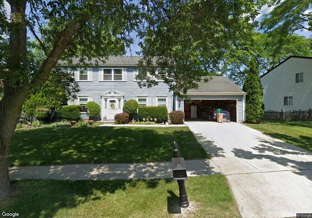 1805 Lisson Rd, Naperville, IL 60565 - photo 1