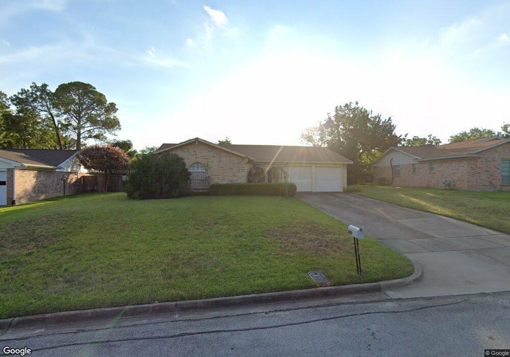 921 Warwick St, Bedford, TX 76022 - photo 1