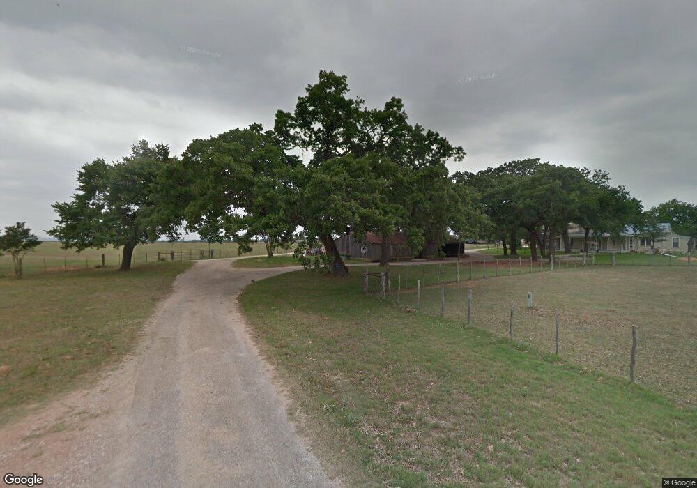 1516 S Eagle St, Fredericksburg, TX 78624 - photo 1