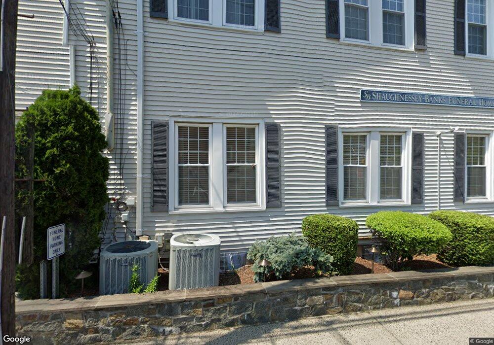 20 Sherman St unit 2, Fairfield, CT 06824 - photo 1