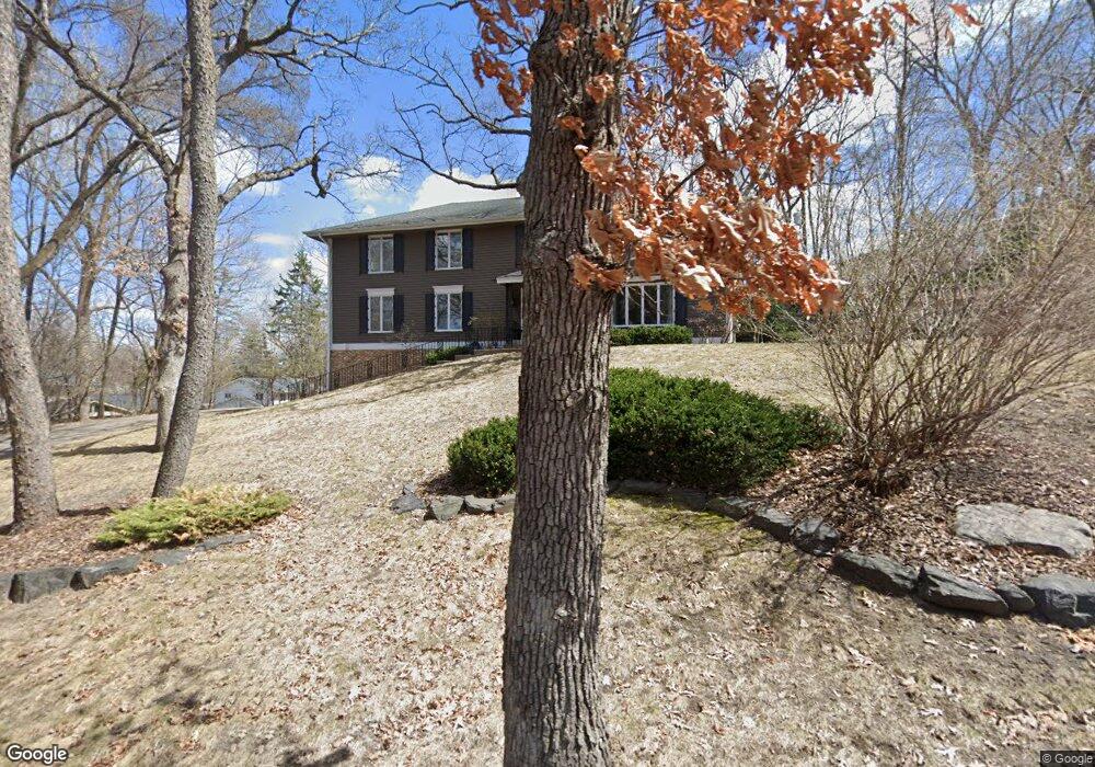 4615 White Oak Rd, Minnetonka, MN 55345 - photo 1