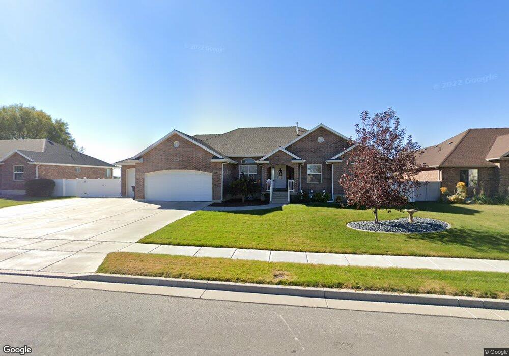 939 N 4100 W, Clearfield, UT 84015 - photo 1