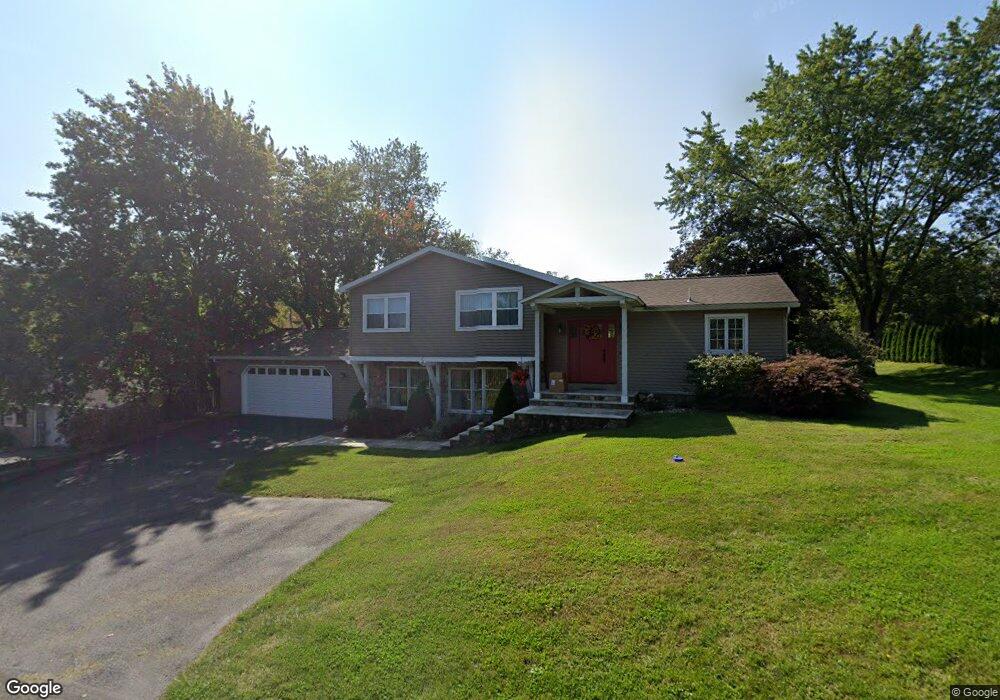 572 Pine Ridge Rd, Lewisburg, PA 17837 - photo 1