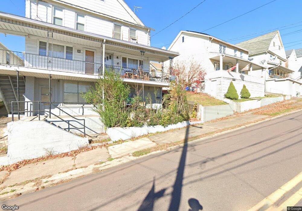 324 W Main St, Nanticoke, PA 18634 - photo 1