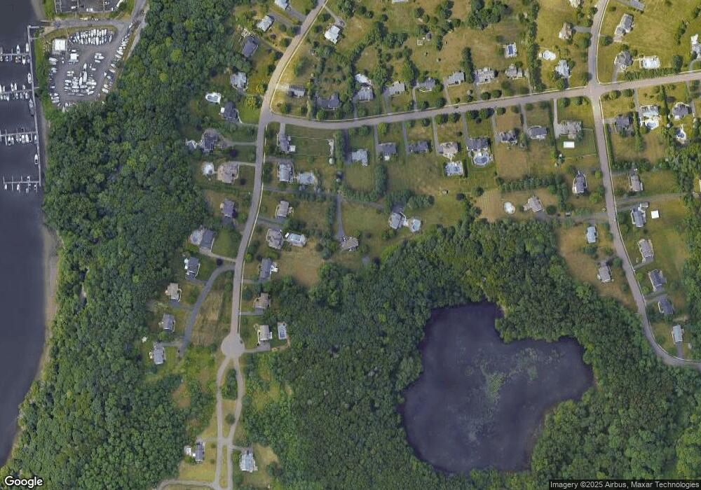 174 Bluff Point Rd, South Glastonbury, CT 06073 - photo 1