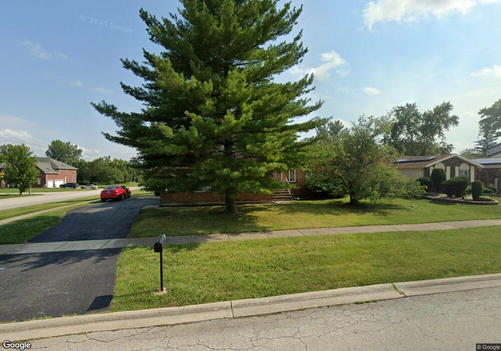 4901 Mary Ct, Country Club Hills, IL 60478 - photo 1