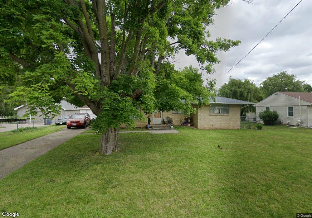 216 E Thornton Ave, Des Moines, IA 50315 - photo 1