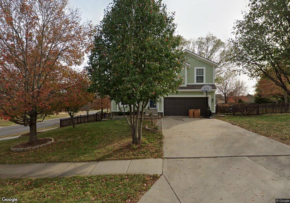 21701 W 50th St, Shawnee, KS 66226 - photo 1