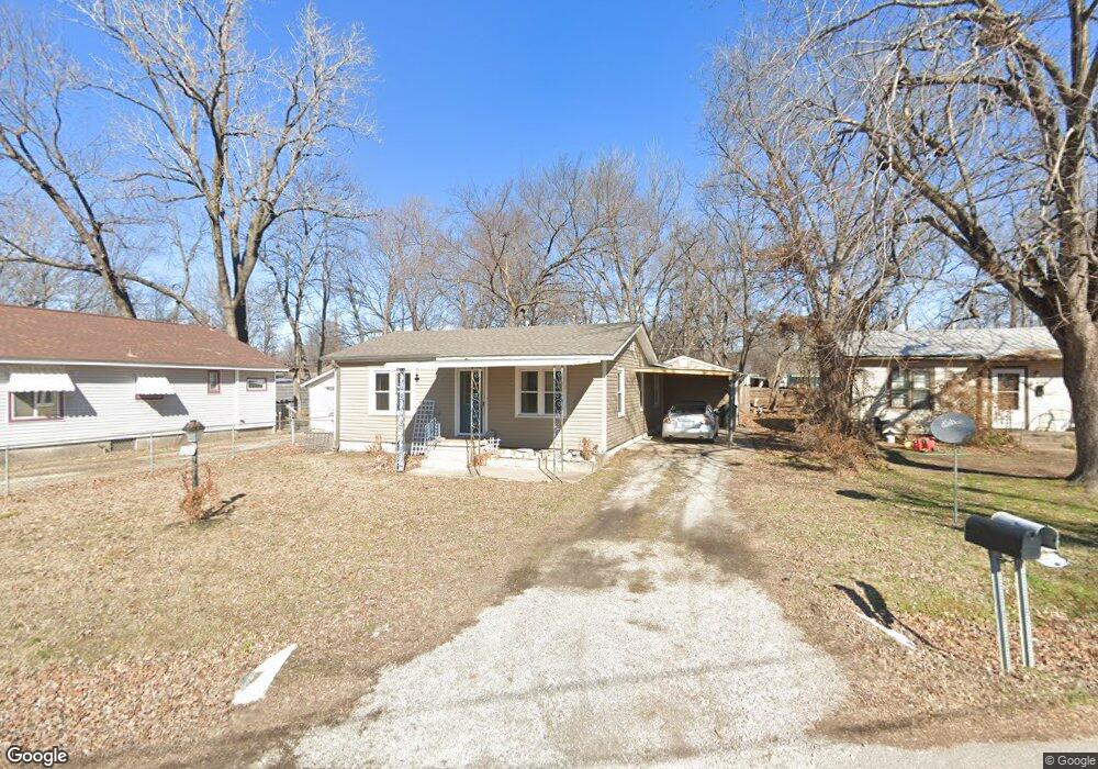 416 E Claremore Rr, Claremore, OK 74017 - photo 1